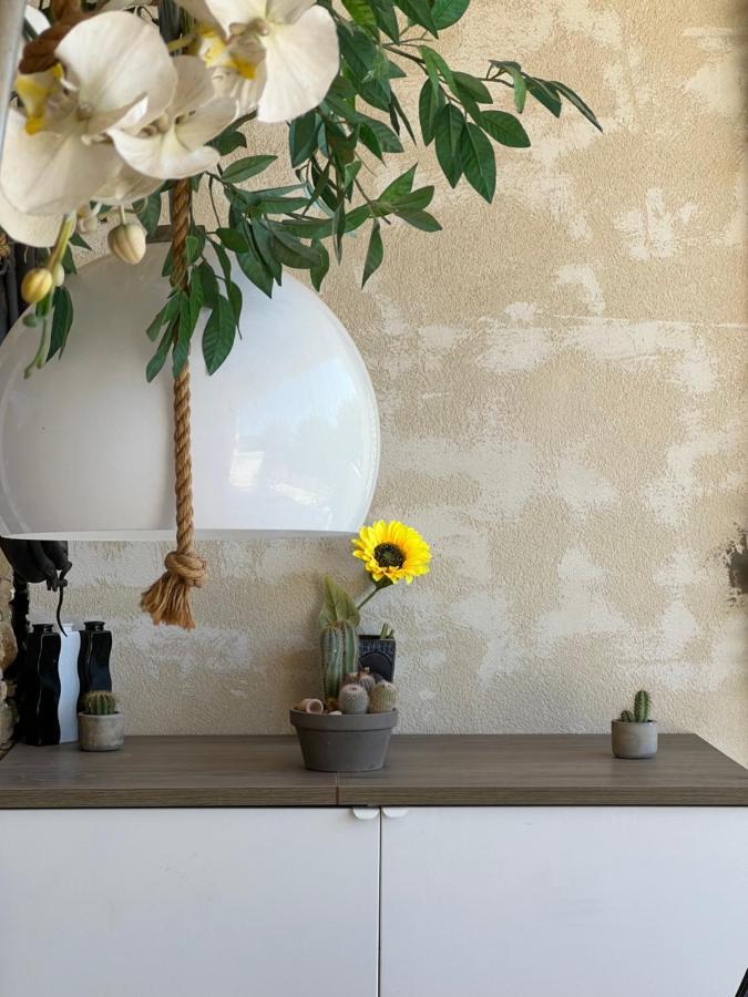 Appartement Entre Village Et Plages. Saint-Cyr-sur-Mer Exteriér fotografie